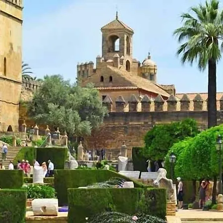 بيت ضيافة Almanzor