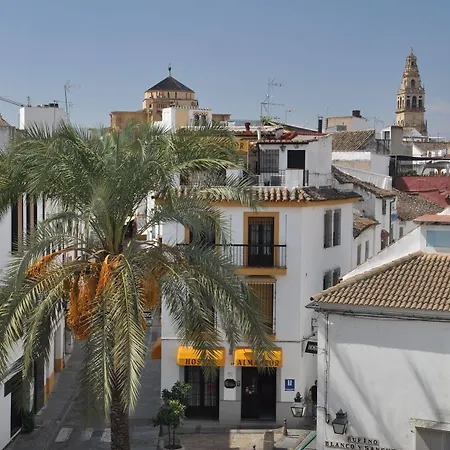 Almanzor Penzion Córdoba