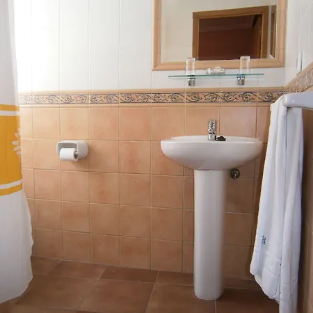 オスタル アルマンソル *