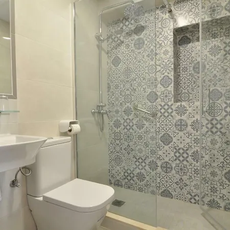 オスタル アルマンソル * コルドバ