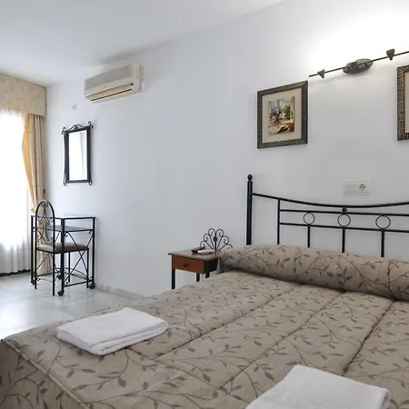 Almanzor Guest house