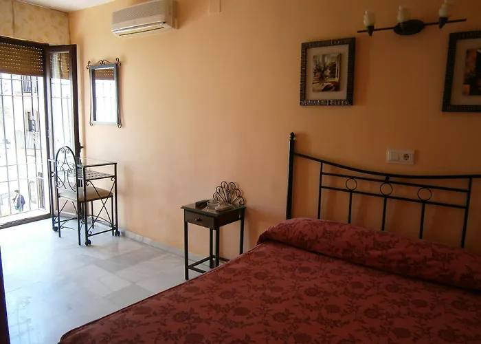 オスタル アルマンソル * コルドバ