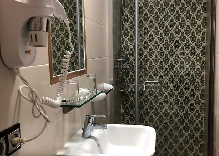 オスタル アルマンソル * コルドバ