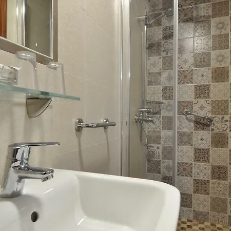 オスタル アルマンソル ゲストハウス コルドバ