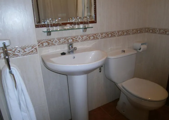 Almanzor Pensionat *